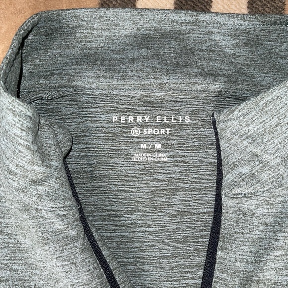 🔥🔥PERRY ELLIS🔥🔥 - Picture 2 of 2